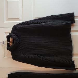 Lands End heavy black cotton turtle sweater
